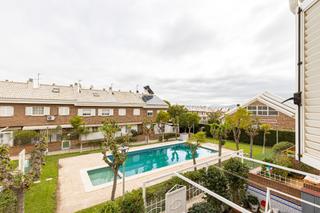 Lloguer Casa adossada a El Puntal. Tu nuevo hogar en los rectores!