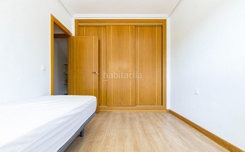 Foto b7d5ead6-0b01-436b-90ae-2ab0d0ab9160. Chalet estupendo chalet en montepinar en Zarandona Murcia