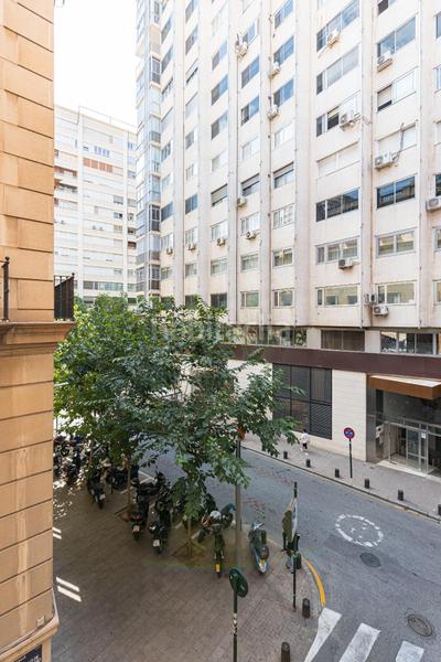 Foto a82f0e54-8330-48a4-aca8-96a925304e5e. Piso amplísima vivienda en pleno centro con garajes en Murcia