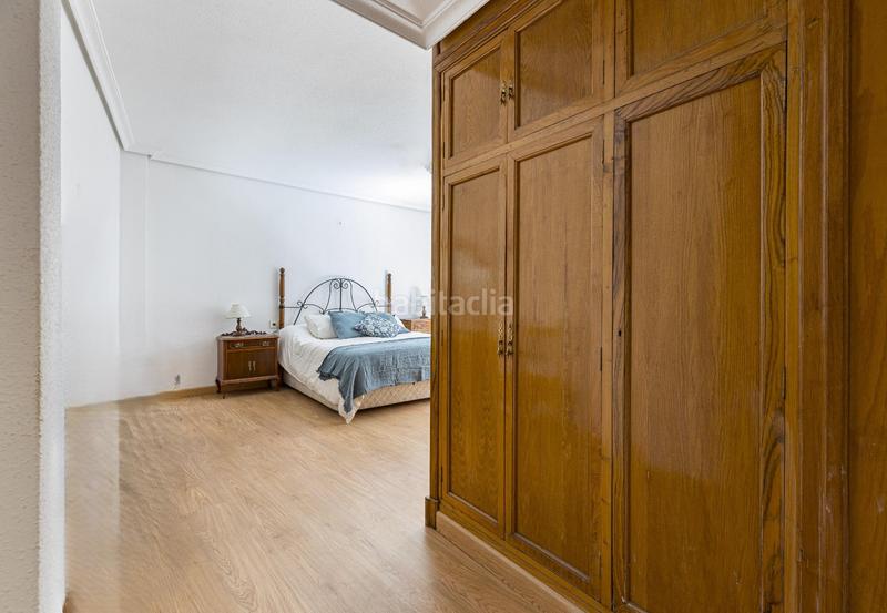 Foto cef5d371-d26a-4883-afe3-7451feb7e75c. Piso amplísima vivienda en pleno centro con garajes en Murcia