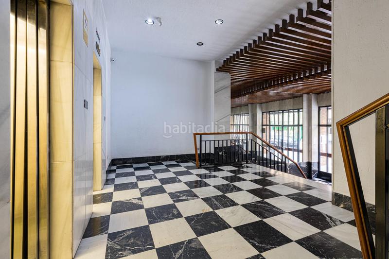 Foto d347ff63-d778-4cb1-aec1-75c6d423e510. Piso amplísima vivienda en pleno centro con garajes en Murcia