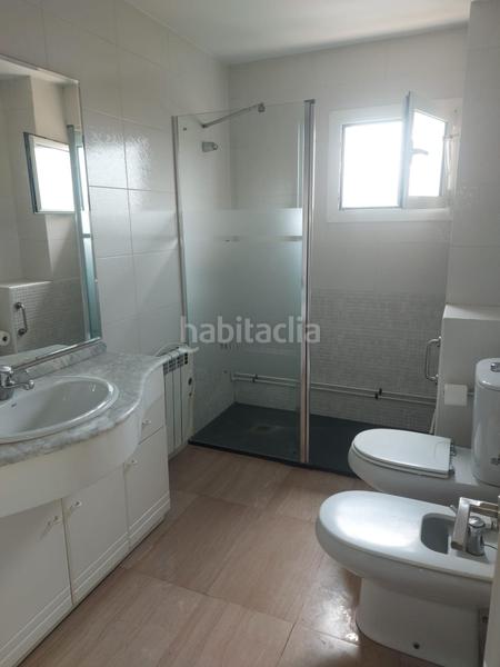Foto 7d9ecd46-c785-4247-a357-0bdc41bf4c4d. Alquiler piso en calle puerta nueva 12 estupenda y amplia vivienda de cuatro dormitorios junto a la universidad alquiler ideal para estudiantes en puerta nueva! en Murcia