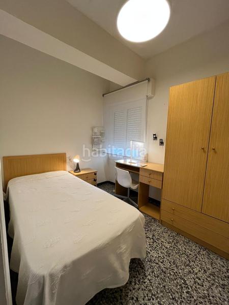 Foto db4c1a96-6c0c-4a59-8cb9-9c79d3681b1e. Alquiler piso alquiler para estudiantes junto a la merced, . en Murcia