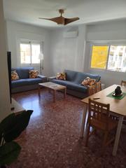 Location Appartement à Santa Eulalia. Magnifica vivienda para estudiantes junto universidad, 290 por h