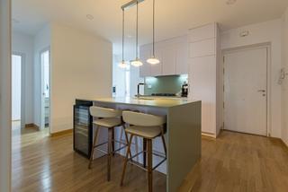 Appartement à San Juan. Vivienda recien reformada en ronda de garay