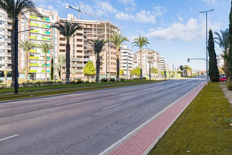 Foto 2af519e9-9cef-40bd-a727-fe9f1ea39fa5. Pis amb aparcament a Juan de Borbón Murcia