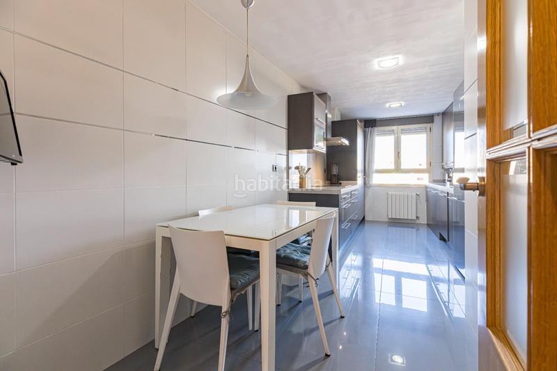 Foto c59c7f94-690f-4249-8c34-58dfd08c4ec8. Pis amb aparcament a Juan de Borbón Murcia