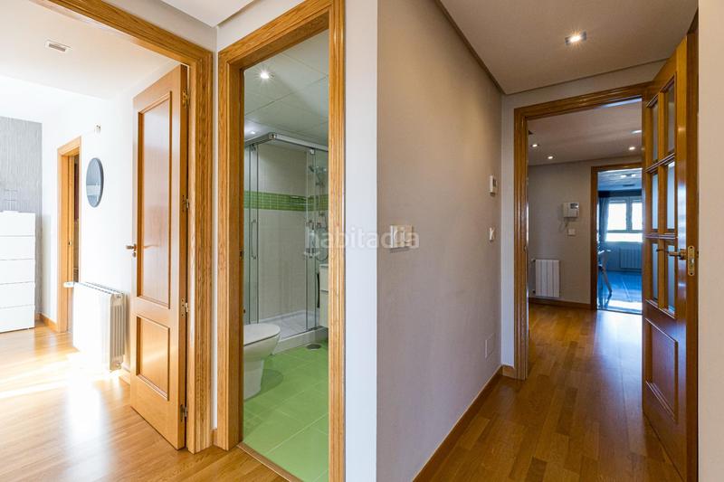 Foto dd4eb15f-7688-4f3e-8cbc-a4c15d8e5521. Pis amb aparcament a Juan de Borbón Murcia