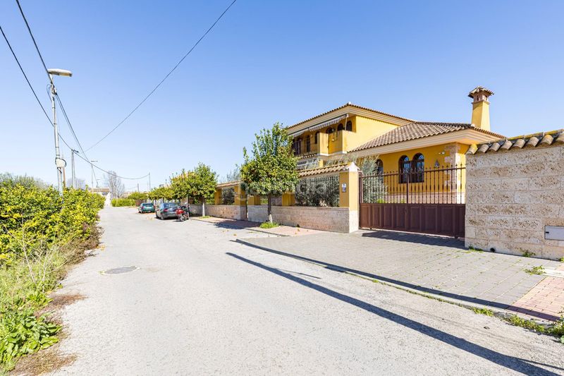 Foto 08084350-ad06-4978-af2e-cb01b6a2ca1b. Chalet mit heizung parking pool in Era Alta Murcia