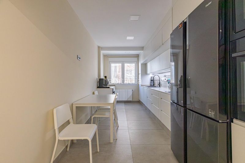 Foto 95631c6a-cc57-450c-b08e-1275341c72a9. Piso amplitud, luz y terraza privada el privilegio de vivir en una vivienda totalmente reformada en el centro en Murcia