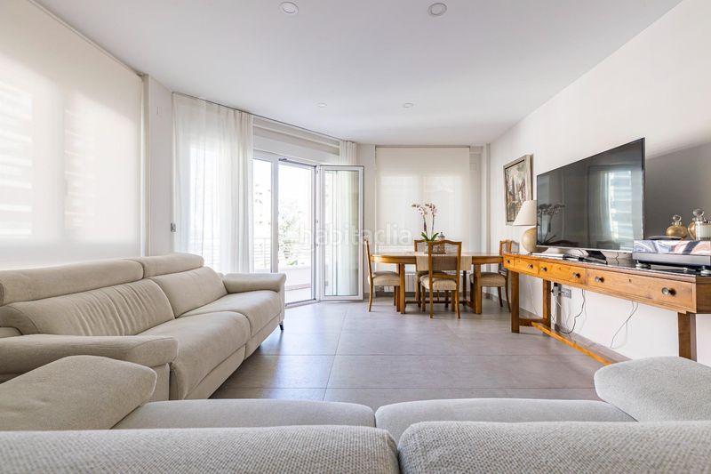 Foto f84ccc54-c51e-4d06-aa34-9dfbe42ee634. Piso amplitud, luz y terraza privada el privilegio de vivir en una vivienda totalmente reformada en el centro en Murcia