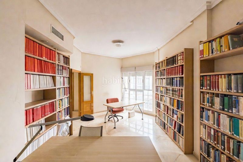 Foto a6bb448f-fa0c-45a1-9367-833dc67cdf31. Pis a La Catedral Murcia