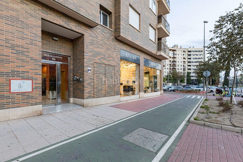 Foto 6e4bc6d9-9238-4441-830a-9c56ce1ccea8. Pis amb aparcament piscina a Juan de Borbón Murcia