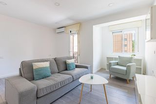 Appartement à Infante-Juan Manuel. Encantador piso reformado en venta zona infante juan manuel.