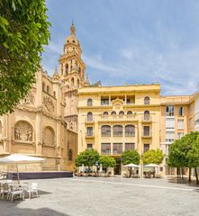 Flat in La Catedral. Estupenda vivienda junto a la catedral