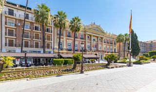Büro  Plaza glorieta de españa. Oficina céntrica en la glorieta de españa , junto al ayuntamient