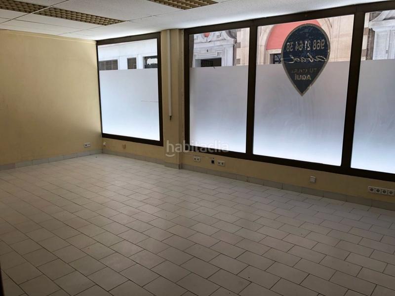 Foto 0f3d56f5-eae1-4656-9bc0-a06d549303f1. Alquiler local comercial gran local comercial de unos 260 m2, junto a traperia, en la calle villaleal. en Murcia