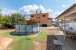 Xalet a S´Arenal. Gran casa en amplio solar, urbanización bellavista, cerca de pla