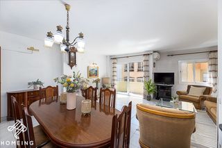 Pis a Santa Catalina. Céntrico piso de 3 habitaciones con ascensor, en zona santa cata