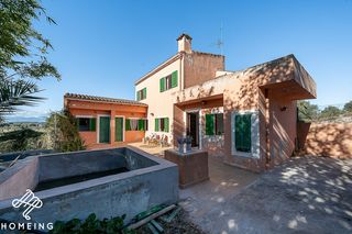 Mas à Maria de la Salut. Finca rústica con electricidad y agua de pozo propio, cerca de l