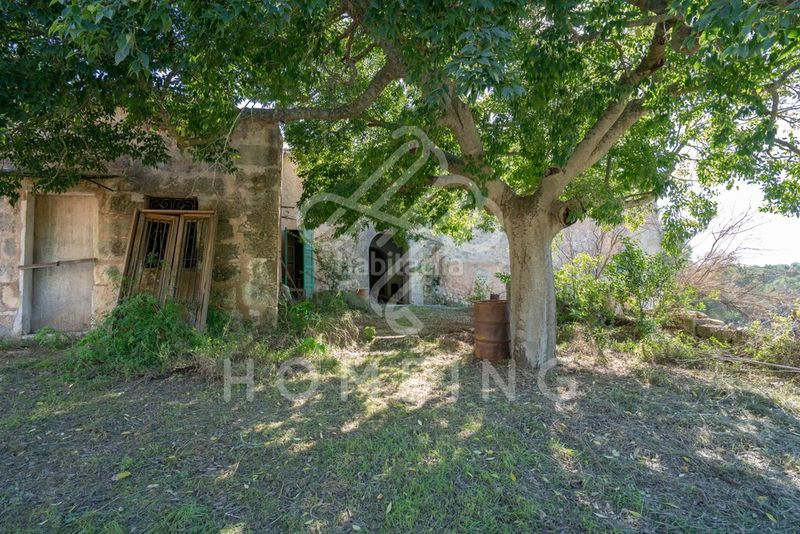 Foto fd26d5da-b443-4e39-b949-668917232ba9. Masia a Costitx