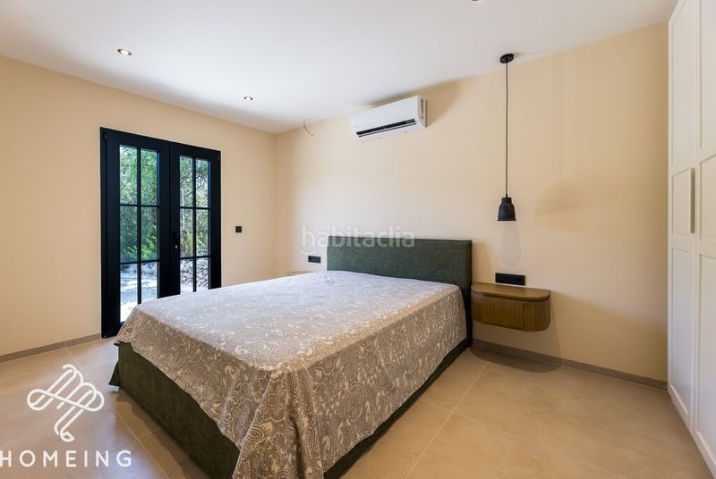 Foto 1008e2f7-9d3a-4057-b008-bc7a4288fd1d. Alquiler masía finca rustica con casa recién reformada con estilo moderno y con piscina en Llucmajor