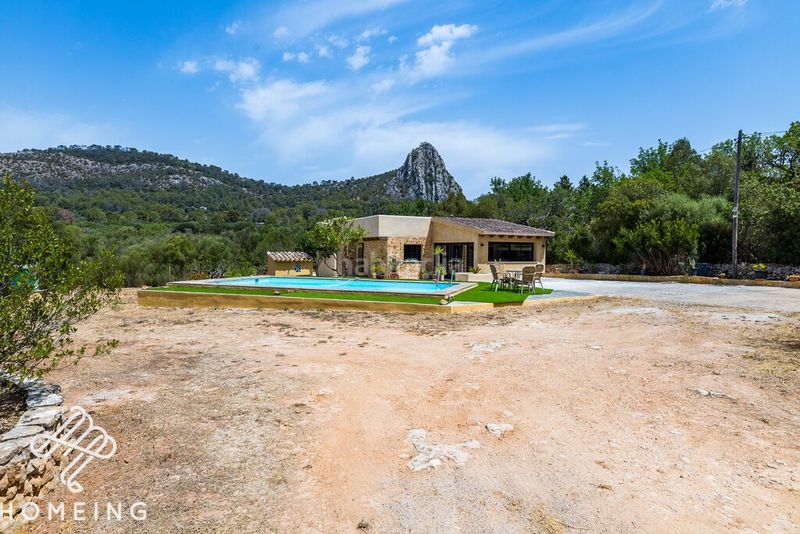 Foto 384e8887-1e00-48b7-ac4e-10dde658541a. Alquiler masía finca rustica con casa recién reformada con estilo moderno y con piscina en Llucmajor