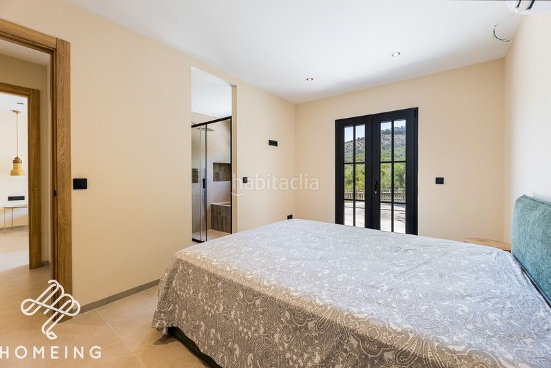 Foto 5b09c46a-0952-442f-ab5c-bf27fd2cf290. Alquiler masía finca rustica con casa recién reformada con estilo moderno y con piscina en Llucmajor