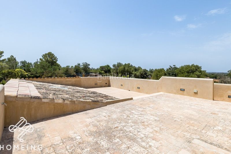 Foto 8037fb7b-8292-4291-bdc6-c1ef8acba81f. Alquiler masía finca rustica con casa recién reformada con estilo moderno y con piscina en Llucmajor