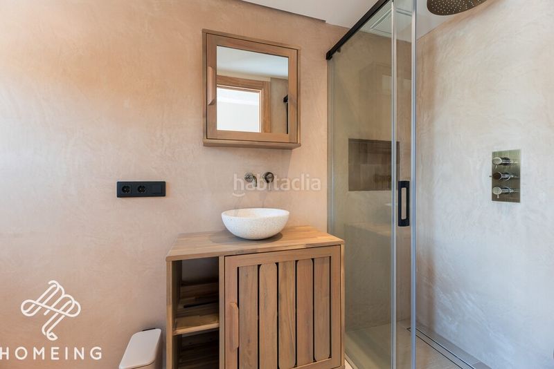 Foto 9ded5172-dc07-4980-8f5e-e017455611d5. Alquiler masía finca rustica con casa recién reformada con estilo moderno y con piscina en Llucmajor