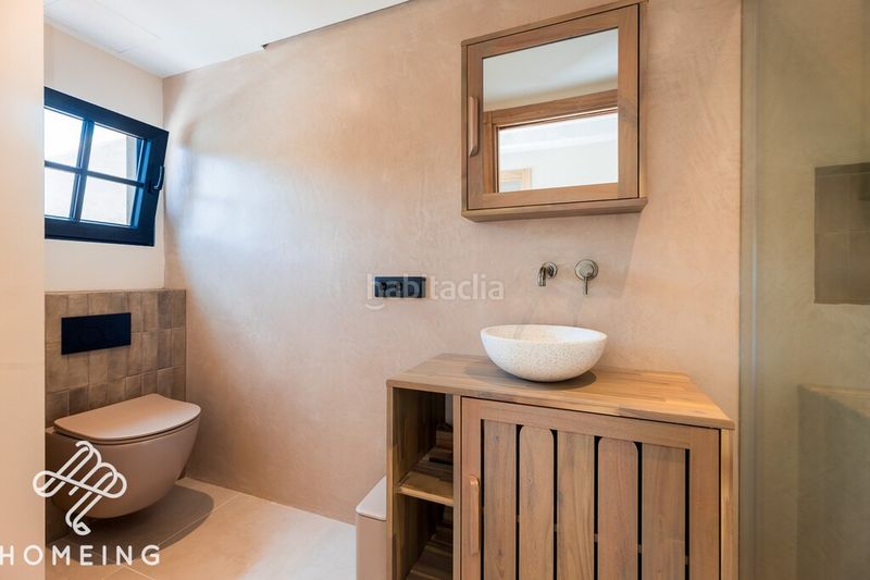 Foto dc699289-6f85-4966-b3b5-f5c6451008a8. Alquiler masía finca rustica con casa recién reformada con estilo moderno y con piscina en Llucmajor