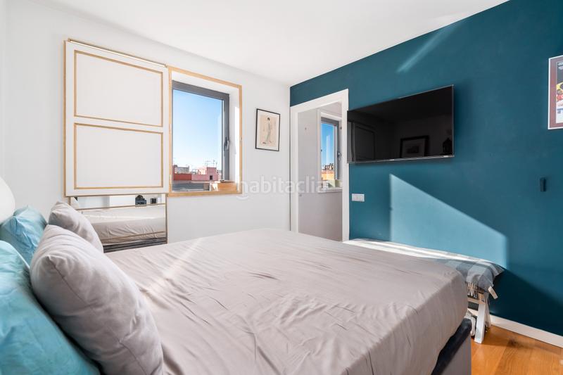 Foto 032fbd3e-cdfc-4603-8a60-fe9d0f48deb5. Ático precioso ático reformado con 50m2 de terraza privada en Barcelona