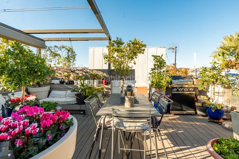 Foto 6eac13c3-755b-47a8-a03c-1d014a507750. Ático precioso ático reformado con 50m2 de terraza privada en Barcelona
