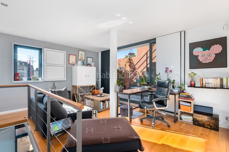 Foto f5b029e0-cc62-4eac-b801-8153c1eee350. Ático precioso ático reformado con 50m2 de terraza privada en Barcelona