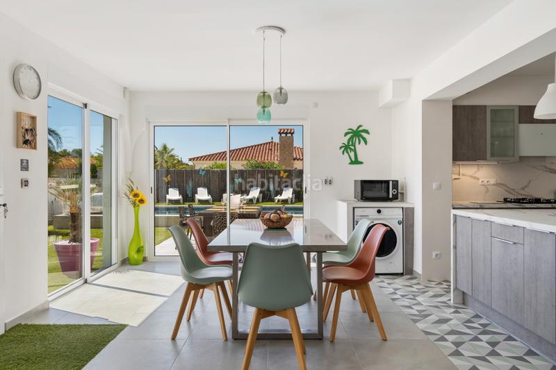 Foto 28f2230e-a426-4d89-b766-657d555a3392. House in carrer fonoll 10 in Platja de Mont-roig Mont-roig del Camp