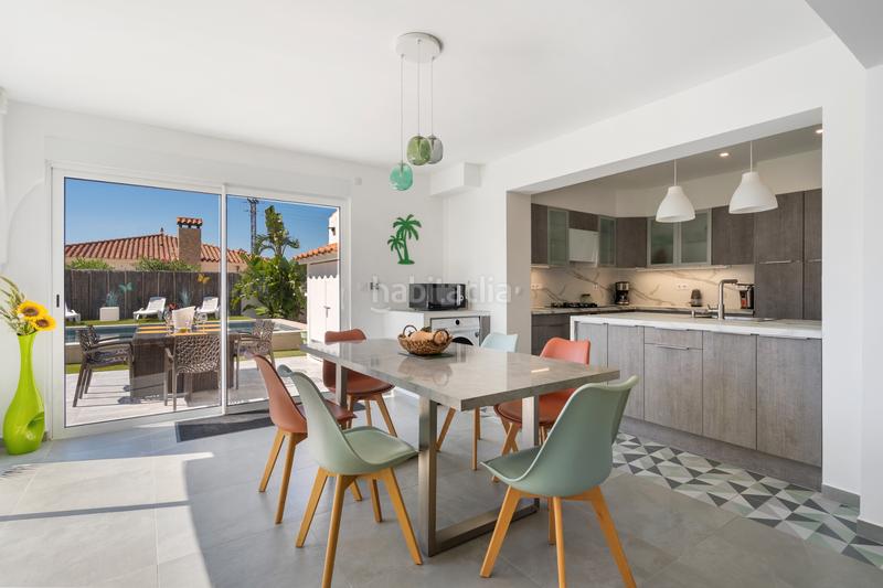 Foto 39a57e4e-4503-4fc8-a866-a2b50c5ca3b7. House in carrer fonoll 10 in Platja de Mont-roig Mont-roig del Camp