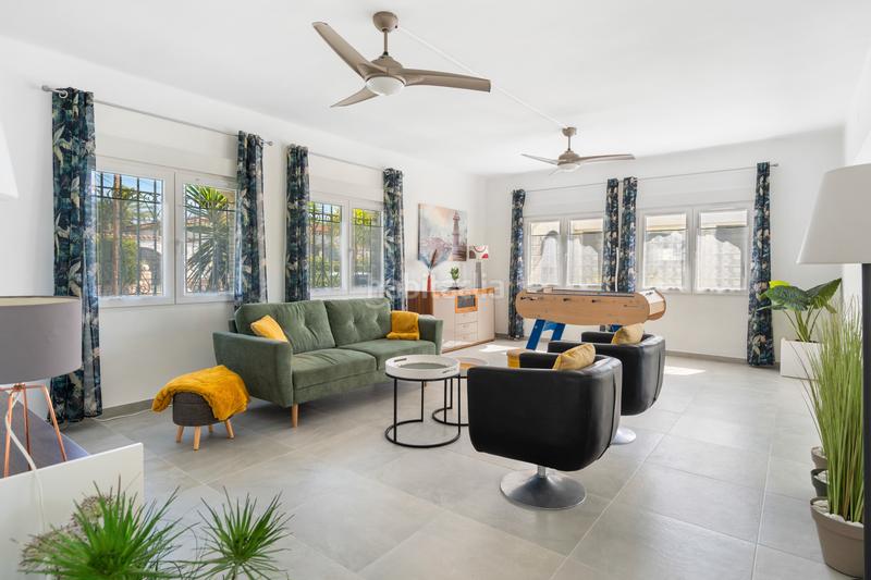 Foto 3f8b01c9-dcec-4318-ae84-a04f602ad84f. House in carrer fonoll 10 in Platja de Mont-roig Mont-roig del Camp