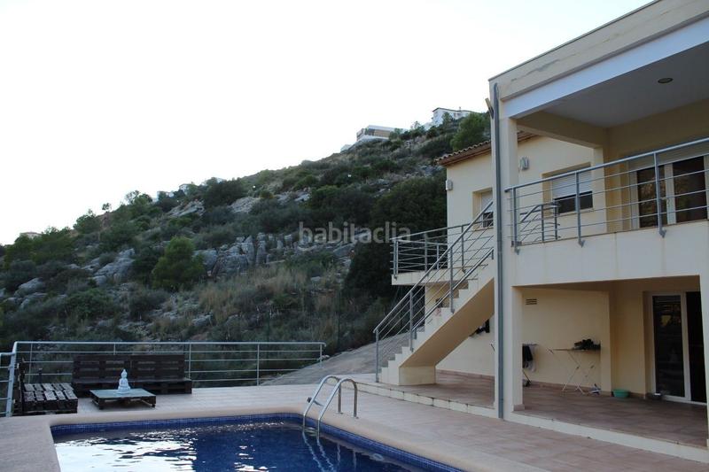 Foto 2dc4f9c9-979f-4317-8ff5-2a58f52fa5da. Chalet in carrer riu girona 46 in Pedreguer