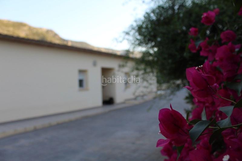 Foto 615788e8-cba4-406b-a5ed-544e88be28c1. Chalet in carrer riu girona 46 in Pedreguer