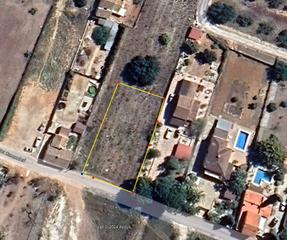 Terreny residencial  Camí del cementeri. Parcela urbana para construir en xaló