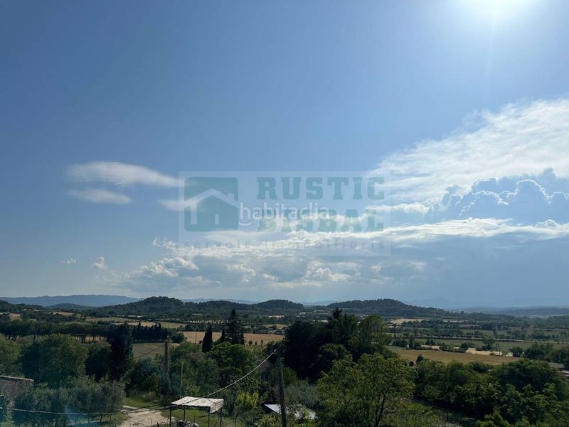 Foto ec7dabf9-7830-4256-afdf-12703ef8da91. Masia amb calefacció a Ullastret