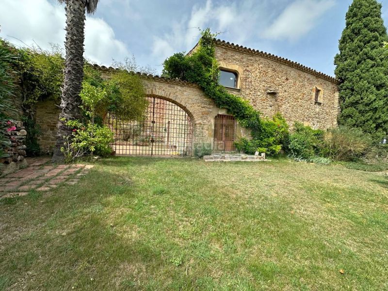 Foto 26ee1ad7-1056-4789-8ae8-8e3bfa58fc36. Masia a Quart