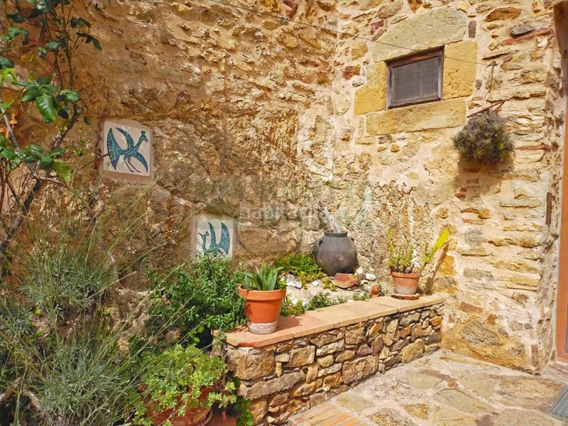 Foto 7794b53c-3d7b-41d7-9713-85b82c7eb3a5. Masia a Quart