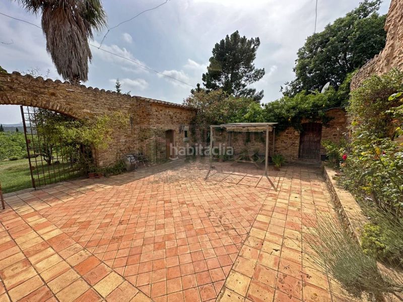 Foto 87089457-8b41-4373-a6b6-dd706e65f144. Masia a Quart