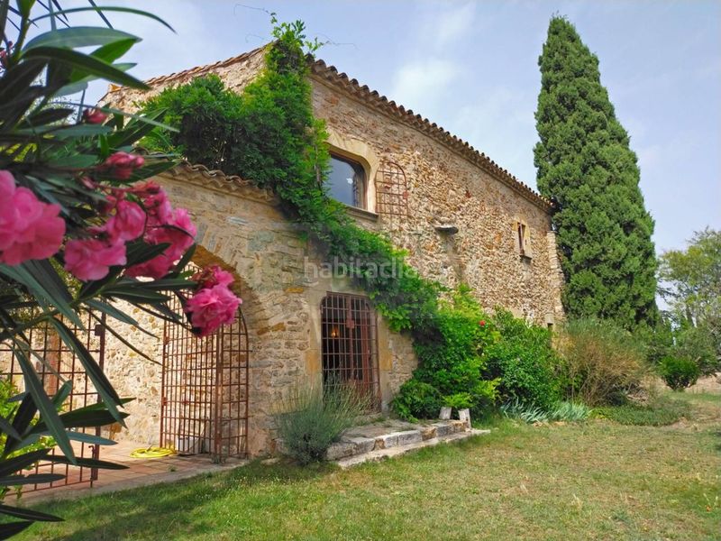 Foto cc89bb98-f4ab-4ed6-89d6-06b12cc9e402. Masia a Quart