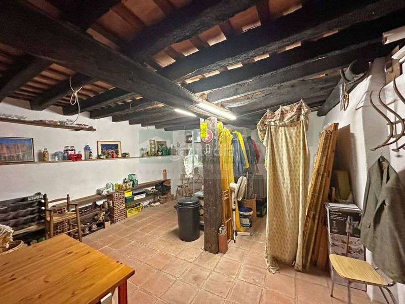 Foto f0ff5e06-9822-4fe0-acfd-3af9d6a86a57. Masia a Quart