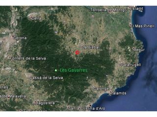 Bauernhof in Quart. Espectacular propiedad con masía principal y casa anexa en venta