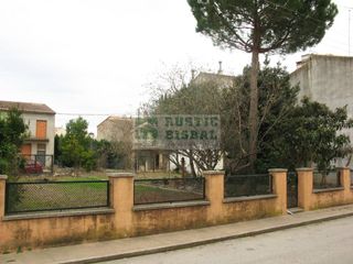Wohngrundstück  Calle del pont. Inversión inmobiliaria en la bisbal dempordà parcela con potenci