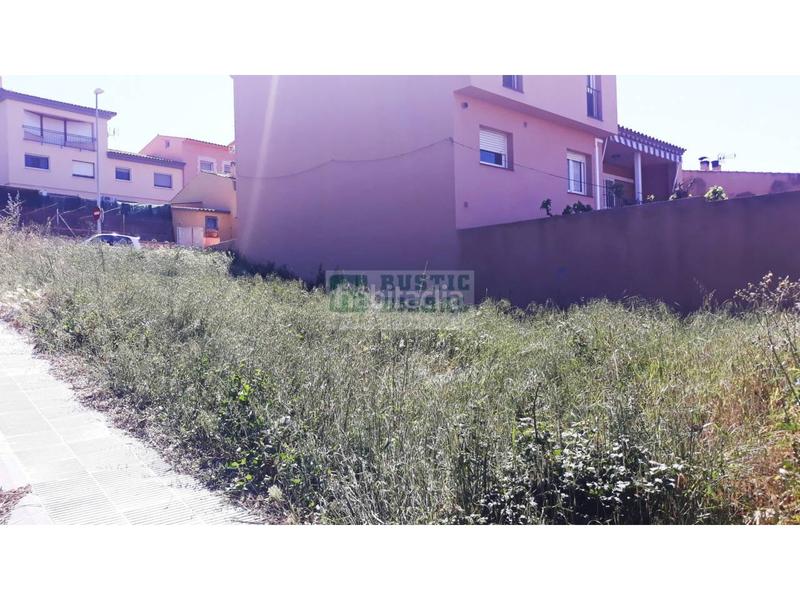 Foto 20c24f69-02e7-4aa0-b586-c6432a27b866. Residential plot in Bisbal d´Empordà (La)