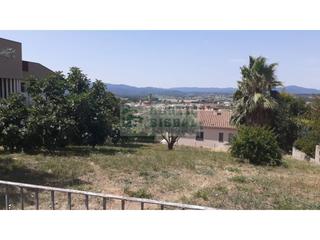 Terreny residencial a Bisbal d´Empordà (La). Parcela en venta en urbanización cercana a la bisbal dempordà